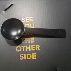 Dose Black Metal Scoop